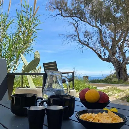 Willa Casello 79 Rais