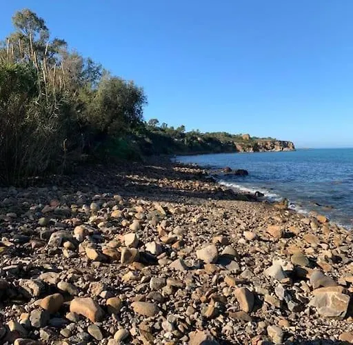 Vila Casello 79 Rais *